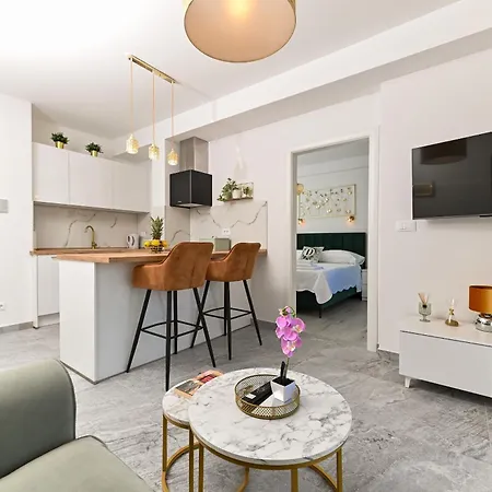 Diva Apartment *